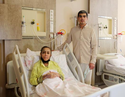 Kuzeni için Türkiye'ye gelip, karaciğeriyle can oldu