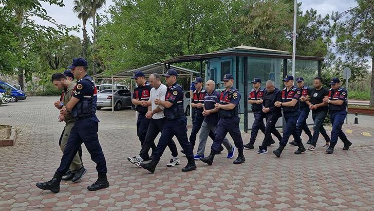 Azerbaycanlı federasyon başkanına bıçaklı saldırının şüphelileri adliyede