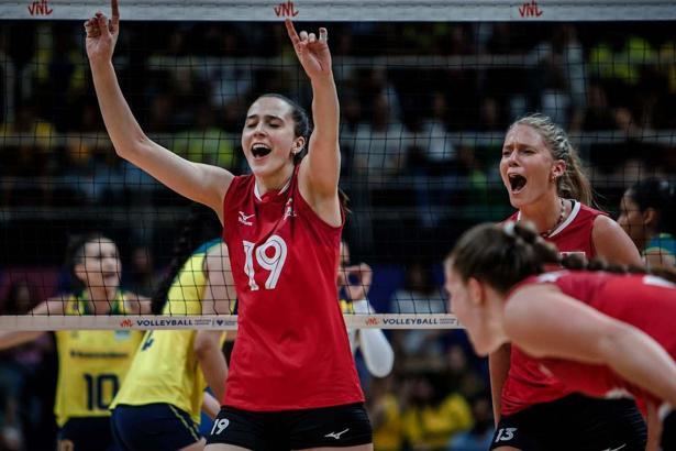 Emily Maglio Eczacıbaşı Dynavit’te