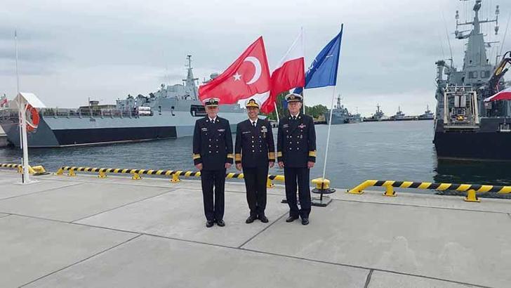 Deniz Kuvvetleri Komutanı Tatlıoğlu, Polonya Deniz Kuvvetleri Komutanı Ziemianski ile görüştü