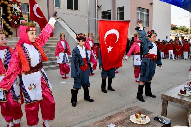 Silifke’de Hayat Boyu Öğrenme Şenliği