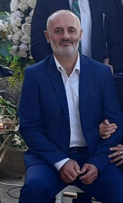 Yamaçtan kopan kaya parçasının üzerine düştüğü kamyonetteki 1 kişi öldü, 2 kişi yaralandı