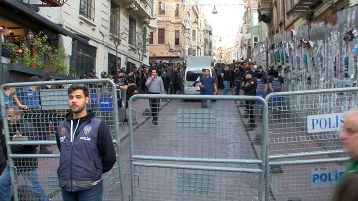 Beyoğlu'nda Gezi olaylarının yıl dönümünde izinsiz gösteri; gözaltına alındılar