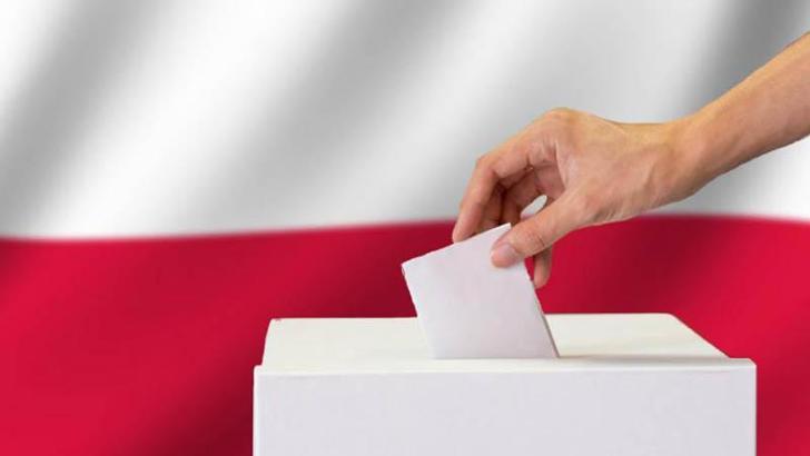 Polonya, cumhurbaşkanlığı seçiminin ikinci turu için sandık başında