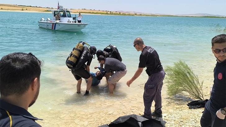 Yeğenini kurtarmak isterken boğuldu