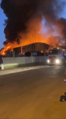 Adana'da geri dönüşüm fabrikasında yangın