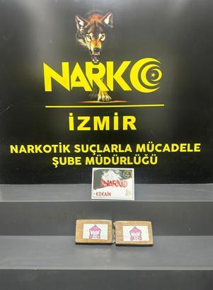 Otomobilde 2 kilo 300 gram kokain ile yakalanan 3 şüpheliye gözaltı