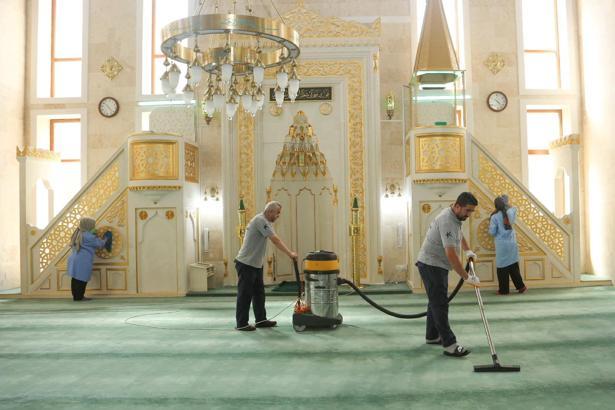 Küçükçekmece’de Kurban Bayramı öncesi yoğun mesai