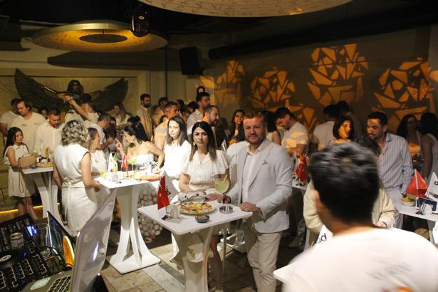 ANTGİAD'dan 'Yaza merhaba' partisi