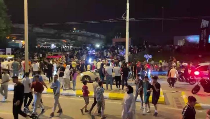 Konserde bıçaklı kavga: 3 yaralı