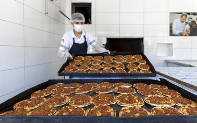 Büyükşehir, cenaze hizmetleri ile vatandaşları yalnız bırakmıyor