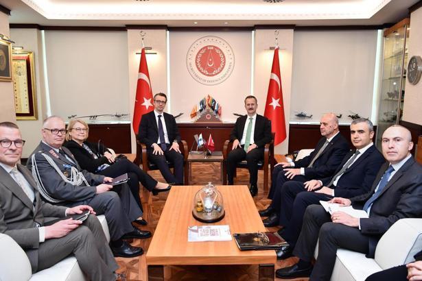 Türkiye ve Finlandiya'dan savunma sanayisinde iş birliği