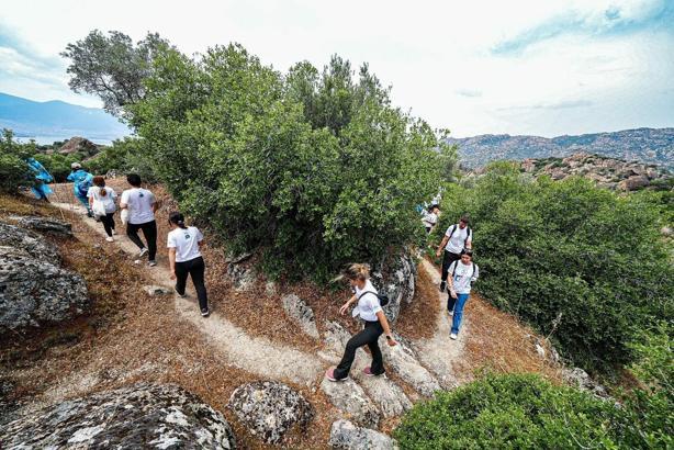 Latmos Ultra Maratonu'nda sporcular ve öğrenciler buluştu