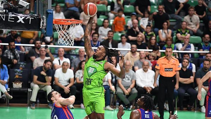 TOFAŞ - Bahçeşehir Koleji: 92-96