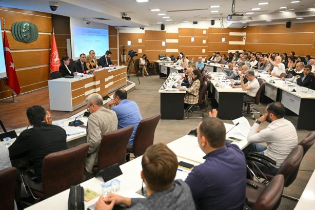 Bornova'da geri dönüşüm tesisine onay