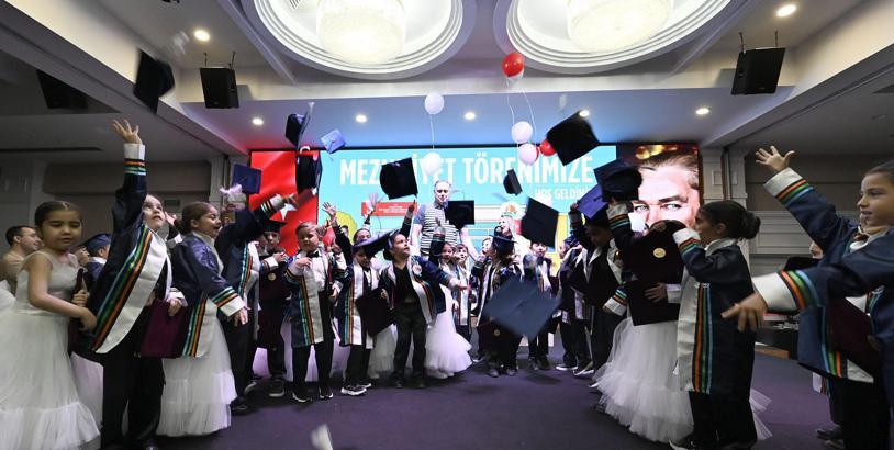 Antalya OSB gündüz bakımevinde mezuniyet coşkusu