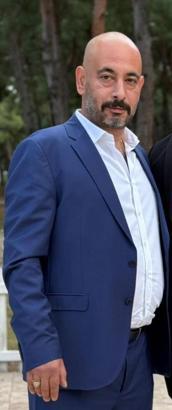 Fenalaşıp araçtan indi, uzandığı yerde öldü