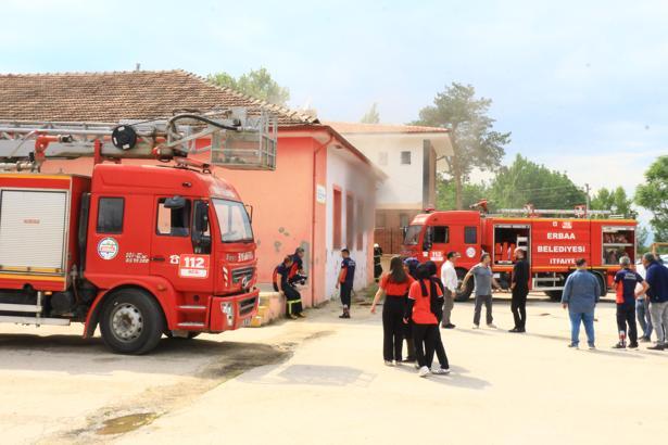 Tokat'ta lisede çıkan yangın söndürüldü