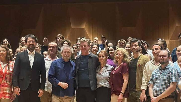 Rus koreograf Boris Eifman, sanatçılar ve konservatuvar öğrencileriyle bir araya geldi