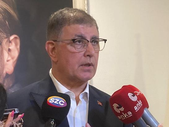 İzmir'de grevin 6'ncı gününde Konak'ta çöpler birikti (4)