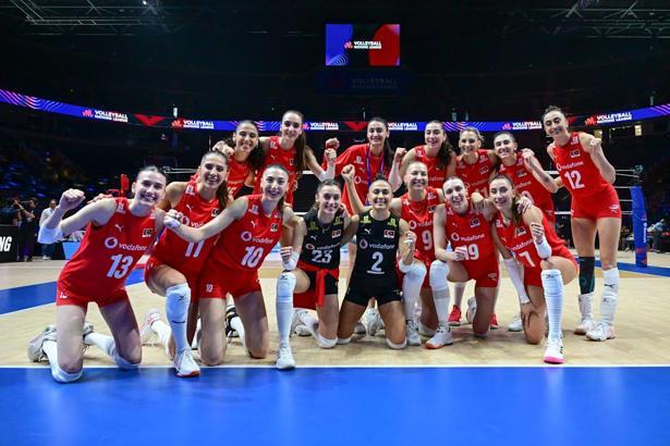 A Milli Kadın Voleybol Takımı, Milletler Ligi’ne galibiyetle başladı