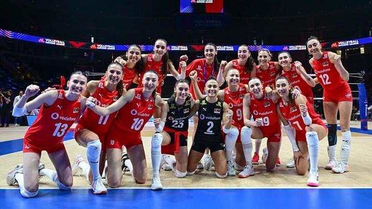 A Milli Kadın Voleybol Takımı, Milletler Ligi’ne galibiyetle başladı