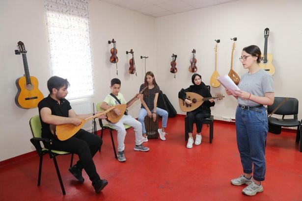 Sultangazi'de Genç Akademi başlıyor