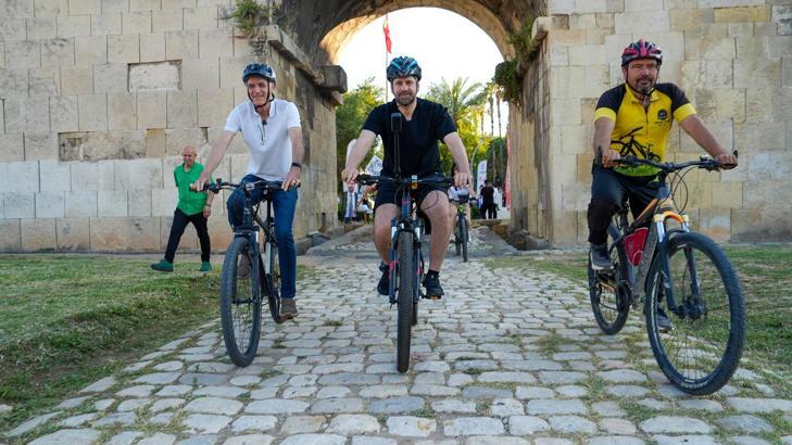 Tarsus’ta Dünya Bisiklet Günü kutlandı