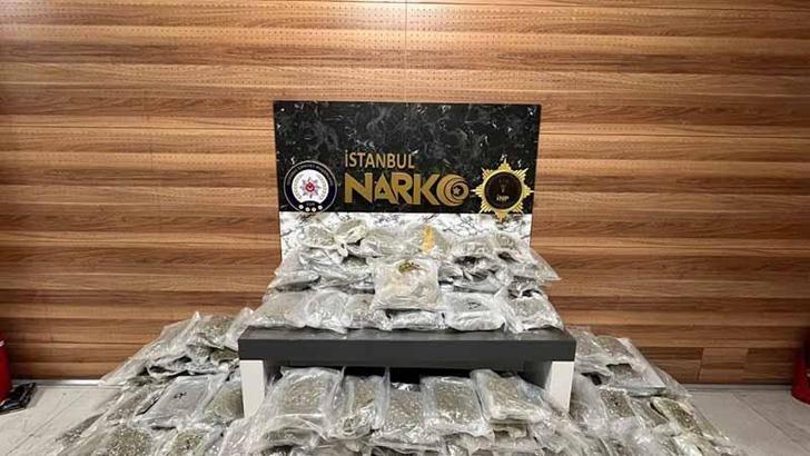İstanbul’da ele geçirilen 230 kilo uyuşturucu sergilendi