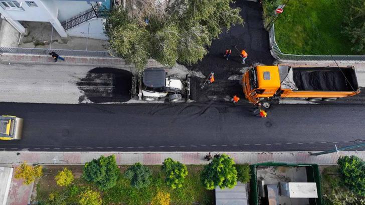 Ümraniye'de 182 bin ton asfalt serimi yapıldı