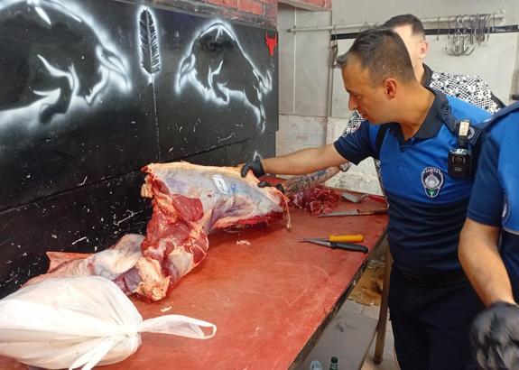 Odunpazarı’nda bayram öncesi kasap ve şeker denetimi