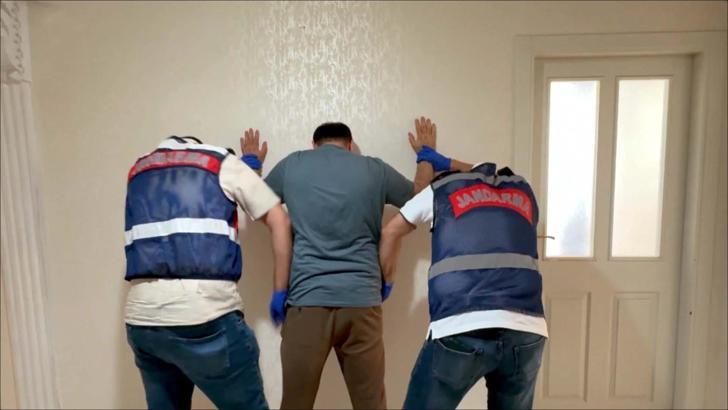 10 ilde siber suç operasyonu; 24 şüpheli tutuklandı