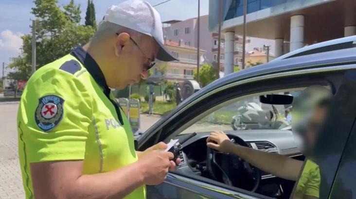 Yalova'da hız sınırını aşan 849 sürücüye 2,6 milyon TL ceza kesildi