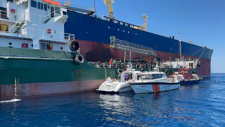 Çanakkale'de denizi kirleten gemiye 8 milyon lira ceza