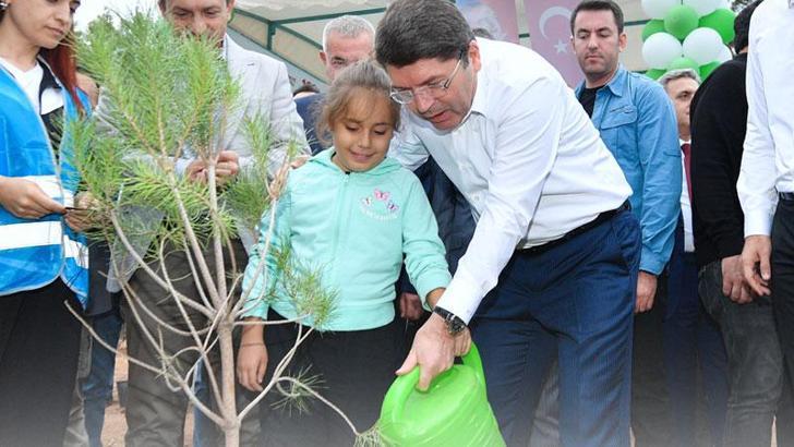 Bakan Tunç: E-Tebligat ile 177 bin 655 ağacı kesilmekten kurtardık