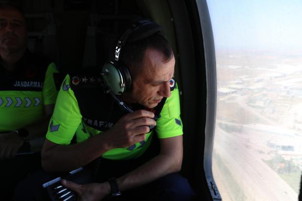 Ankara'da jandarmadan havadan trafik denetimi