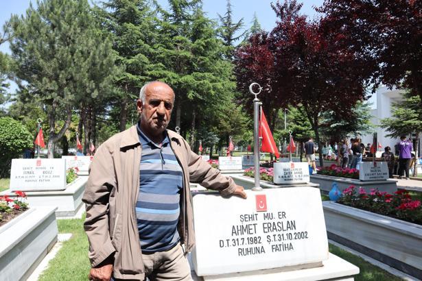 Kayseri’de arife günü şehitlik ve mezarlıklarda ziyaretçi yoğunluğu