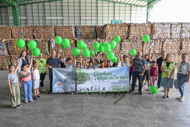 Öğrenciler atık ayrıştırmanın ve geri dönüşümün önemini öğrendi