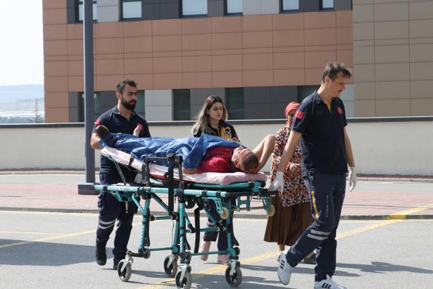 Eskişehir’de acemi kasaplar, hastanelik oldu