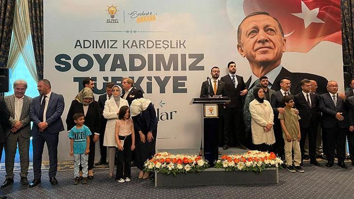 AK Parti'de partililer bayramlaştı
