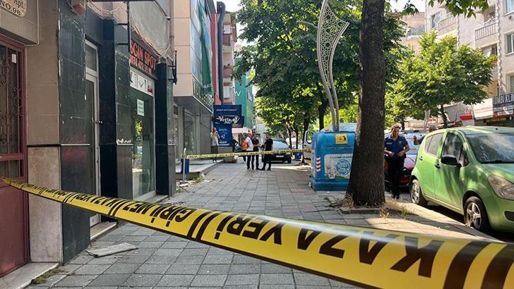 Cadde ortasında başından vurularak öldürüldü