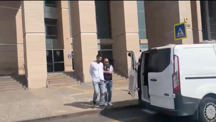 İstanbul - Beşiktaş'ta 'Mekanda eşime baktılar' diyerek döner bıçağıyla saldırdı; o anlar kamerada