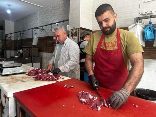 Kurban Bayramı’nda kasapların yoğun mesaisi