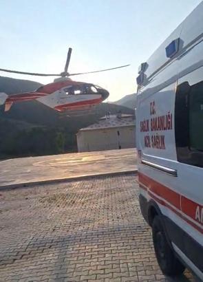 Bahçesaray’daki hasta, helikopter ambulansla Van’a sevk edildi
