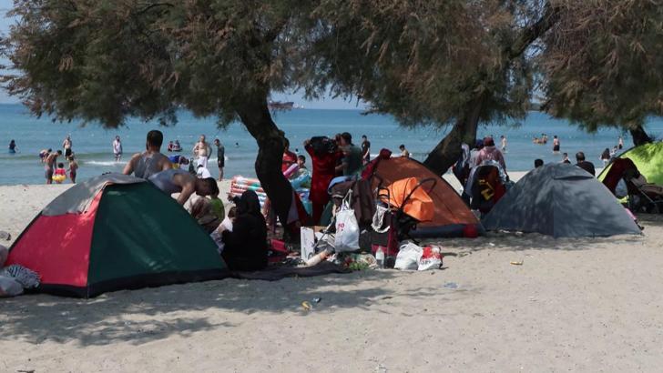 İstanbul - Menekşe ve Caddebostan plajlarındaki yoğunluk havadan görüntülendi