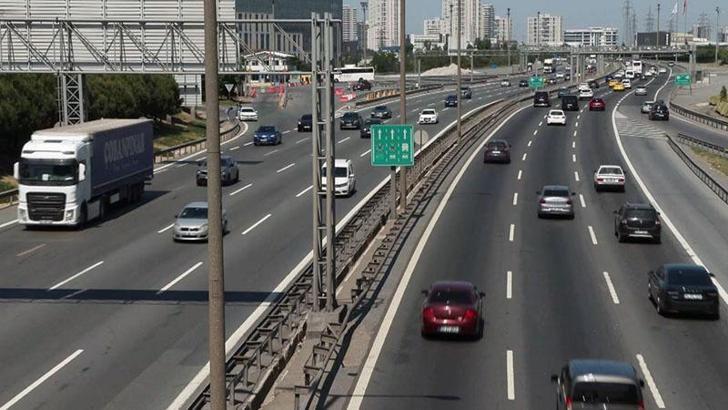 İstanbul'da trafik yoğunluğu yüzde 15