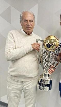 Altay'da Mustafa Denizli'ye Başkan Gürüz'den destek