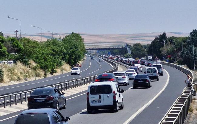 Tekirdağ'dan İstanbul'a bayram dönüşü yoğunluğu