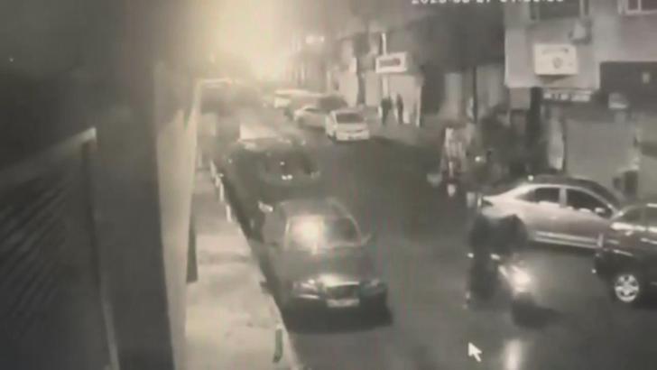 İstanbul - Kağıthane'de 7 kişinin yaralandığı el bombalı saldırıya ilişkin yeni görüntüler ortaya çıktı: 10 gözaltı