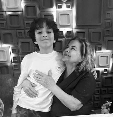 Kazada ölen anneanne ile torunu, Çanakkale'de toprağa verildi